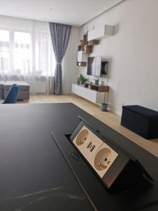 European Heart 2-Bedroom Flat. Bruxelles Esterno foto